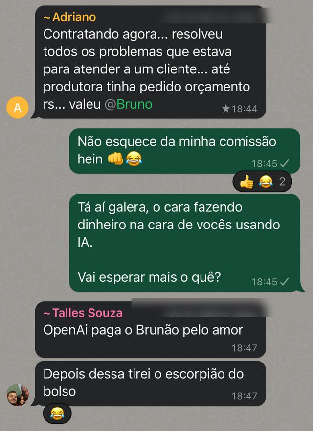 Print do Adriano no grupo: contratado por cliente usando o que aprendeu